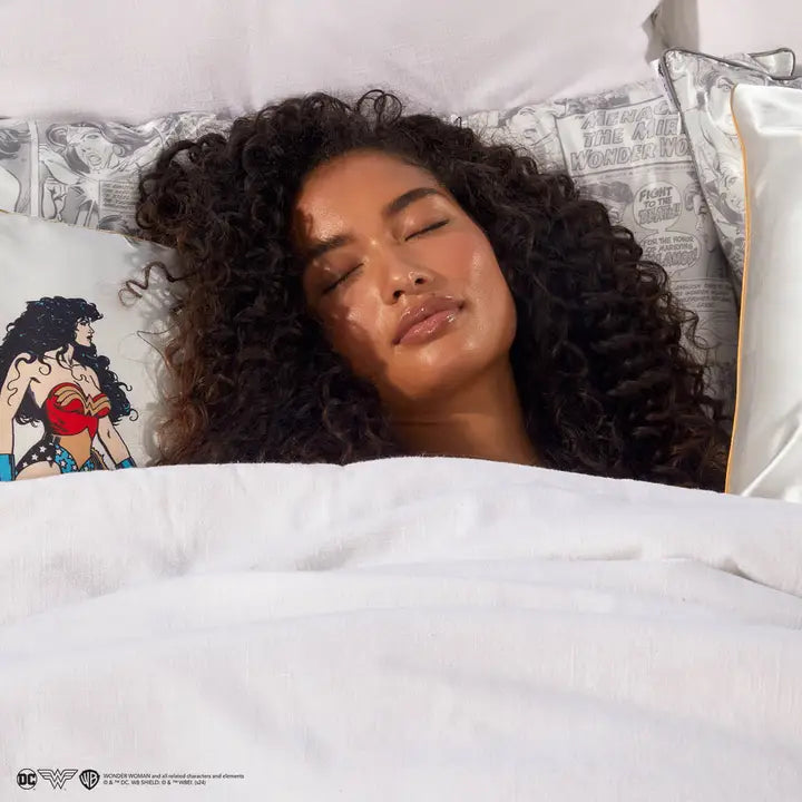 Wonder Woman X Kitsch Satin Pillowcase- Comic Print